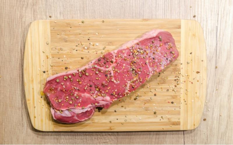 The Ultimate Guide to Choosing A Quality Meat Delivery Service